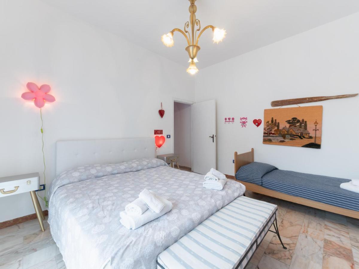 Flaminia Bright & Roomy Apartment Πέζαρο Εξωτερικό φωτογραφία