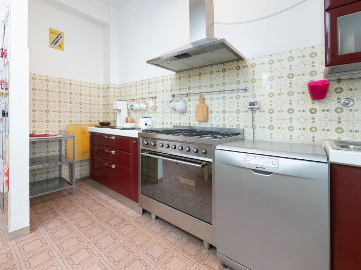 Flaminia Bright & Roomy Apartment Πέζαρο Εξωτερικό φωτογραφία